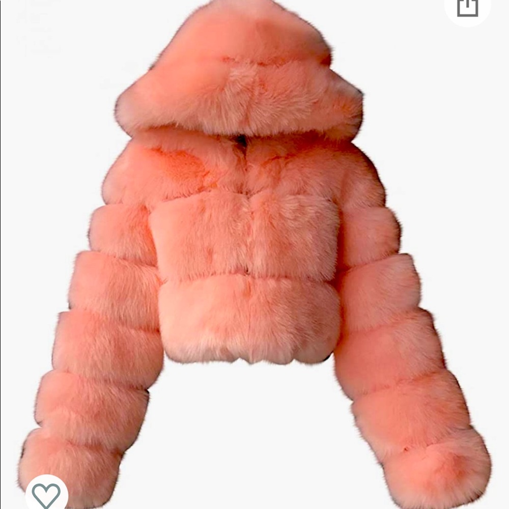 NWOT Winter Faux Fur Crop Jacket